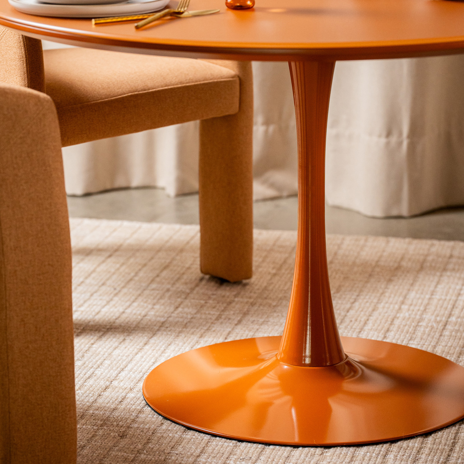 Neriah Round Dining Table