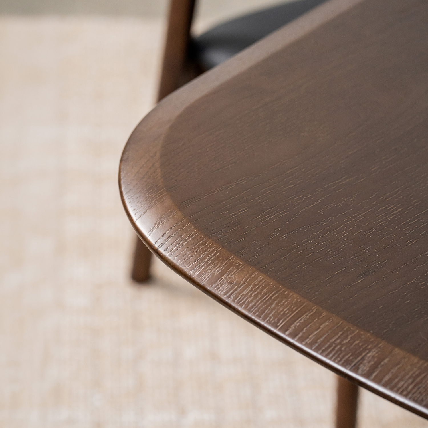 Uriel Dining Table