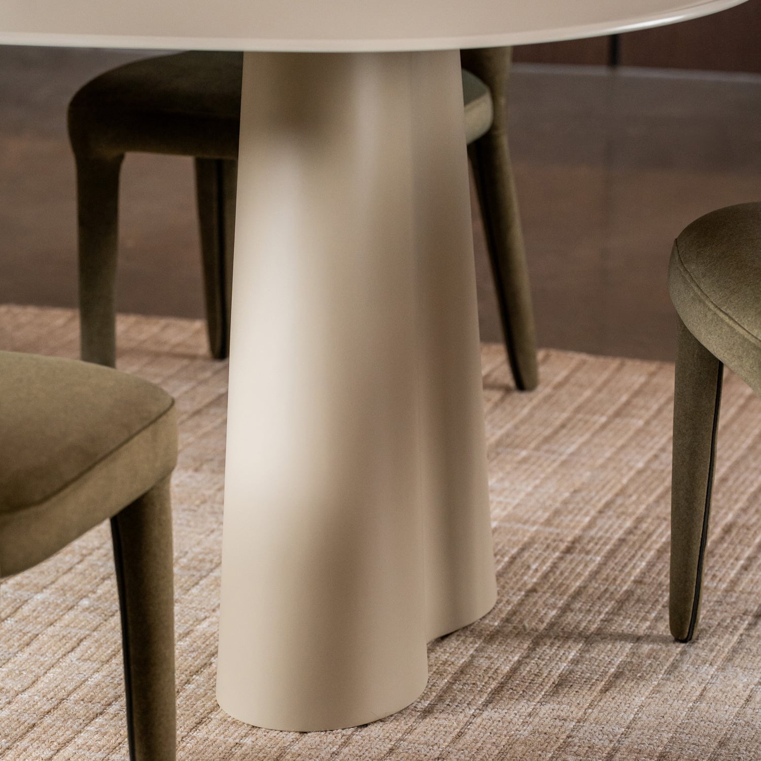Oswin Oval Dining Table