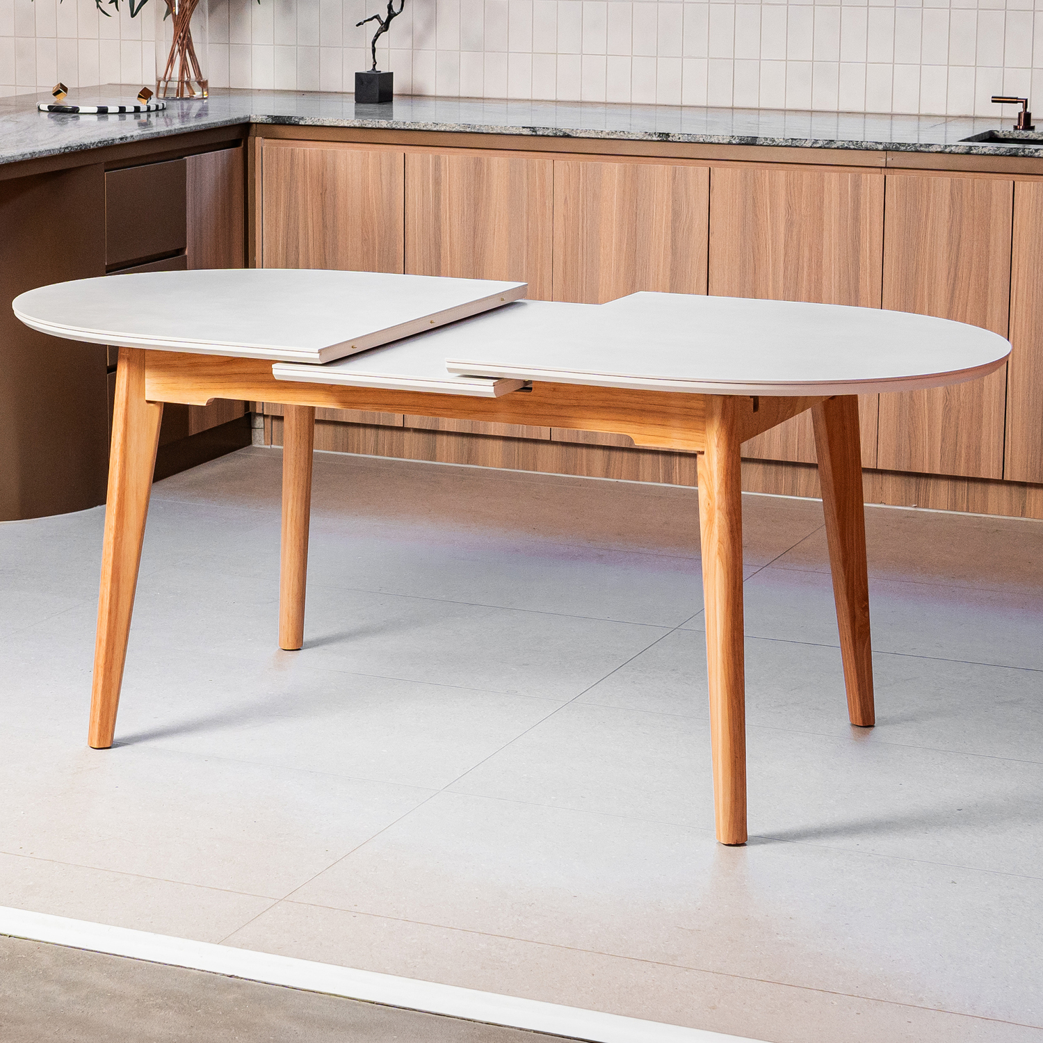 Brier Rubberwood Extendable Dining Table