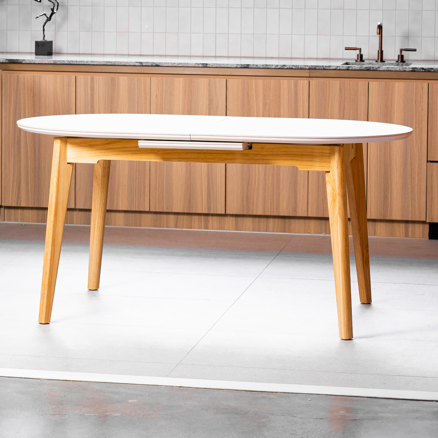 Brier Rubberwood Extendable Dining Table