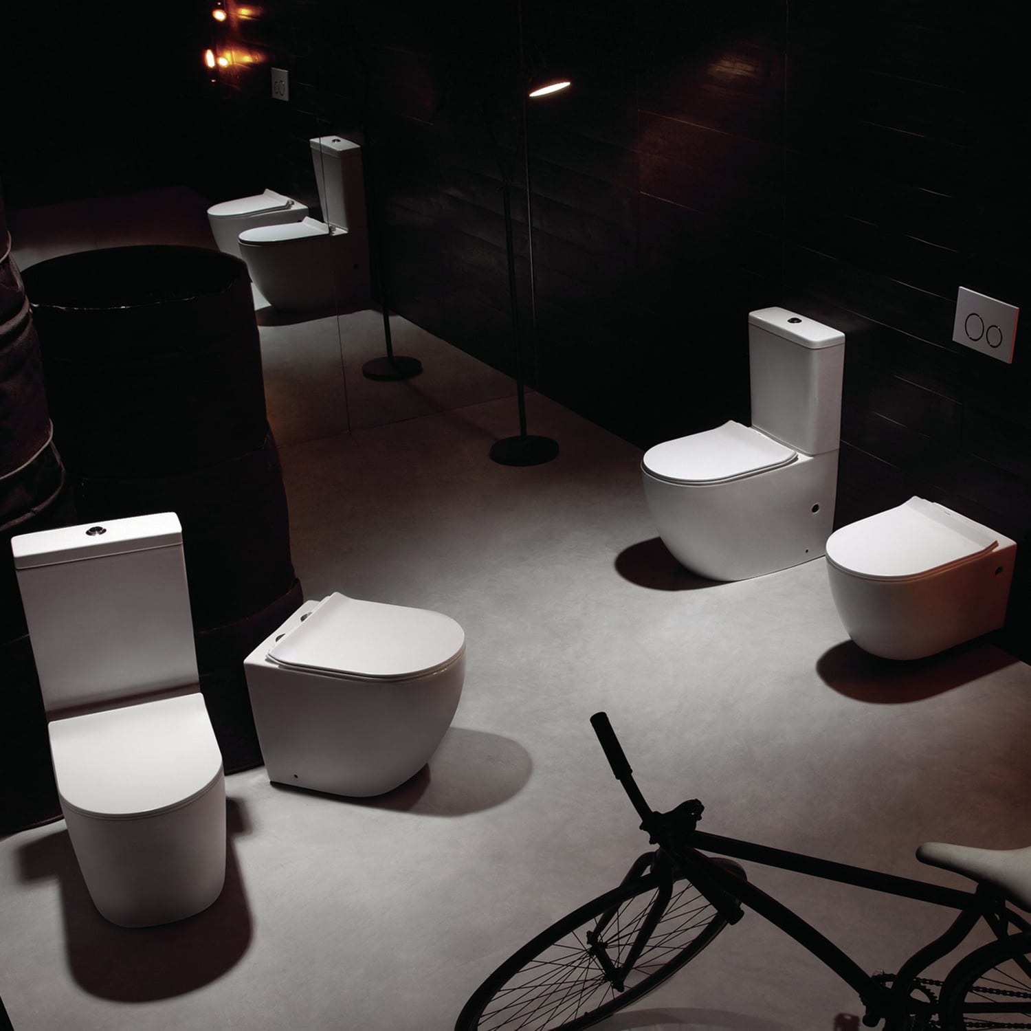 Alexander-R Ceramic Rimless Toilet Suite