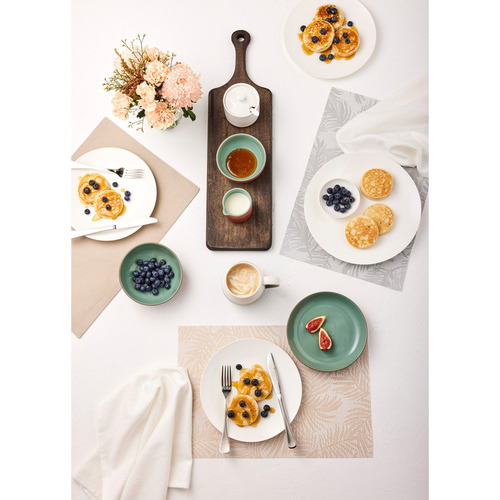 Gold & White Table Accents Frond Placemats