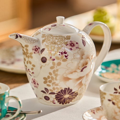 Kimono 1.1L Fine Bone China Teapot