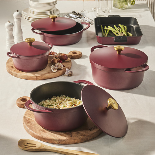 Cherry Cast Lite Non-Stick Casserole