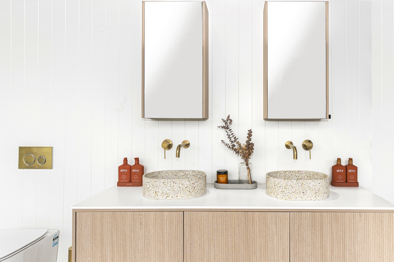 400mm Oval Terrazzo Above Counter Basin With 32mm Waste