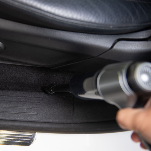 Yara Cordless Vacuum Cleaner