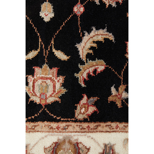 Revanthi Hand-Knotted Wool & Silk Narayan Runner