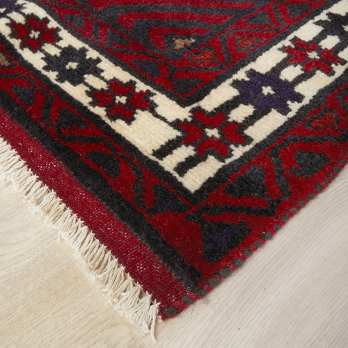 Essa Hand-Knotted Wool Persian Rug