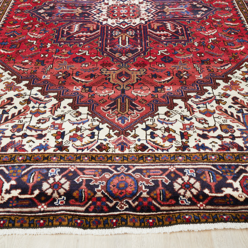 Shohre Hand-Knotted Wool Persian Rug