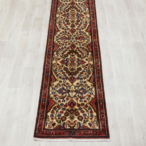 Finch Hand-Knotted Wool Persian Rug