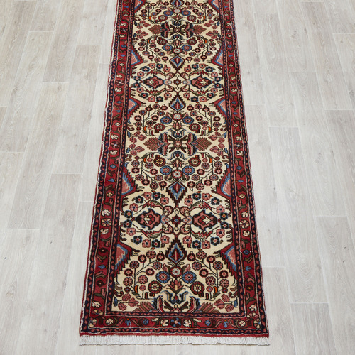 Arliss Hand-Knotted Wool Persian Rug