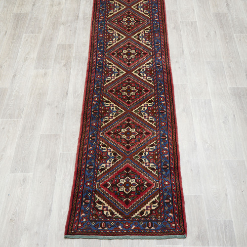 Bogarde Hand-Knotted Wool Persian Rug