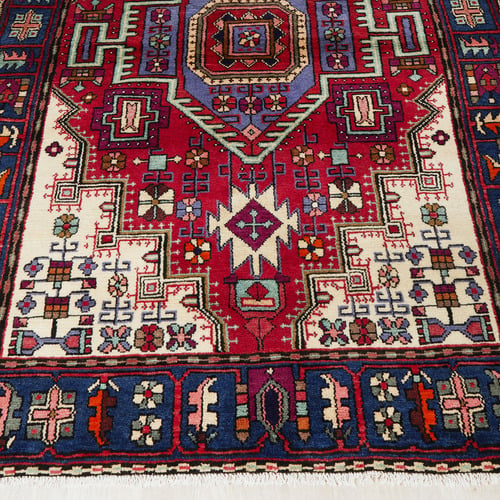 Diwa Hand-Knotted Wool Persian Rug
