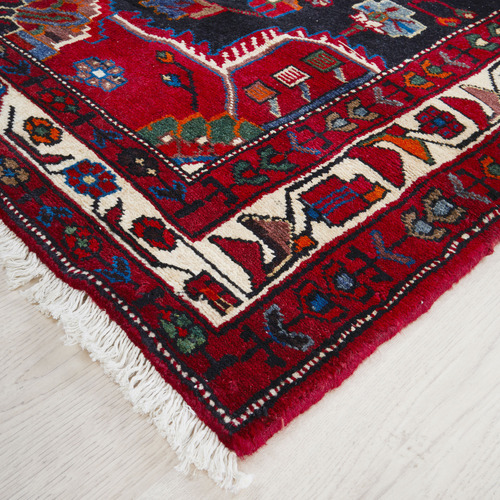 Sinta Hand-Knotted Wool Persian Rug