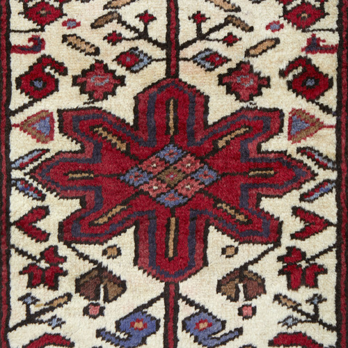Fuente Hand-Knotted Wool Persian Rug