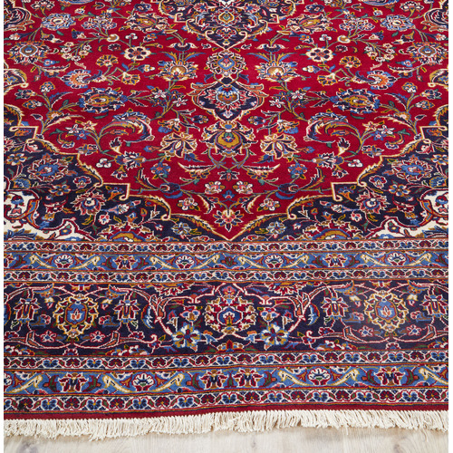 Deanna Hand-Knotted Wool Persian Rug