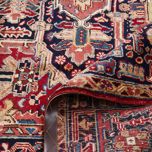 Cary Hand-Knotted Wool Persian Rug