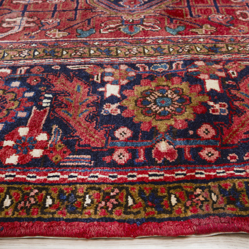 Daion Hand-Knotted Wool Persian Rug