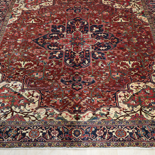 Galeia Hand-Knotted Wool Persian Rug
