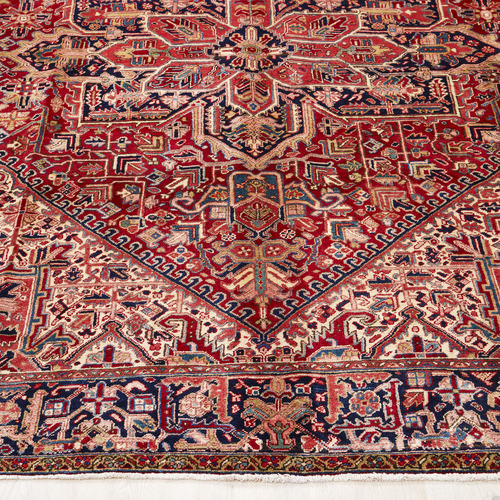 Cary Hand-Knotted Wool Persian Rug