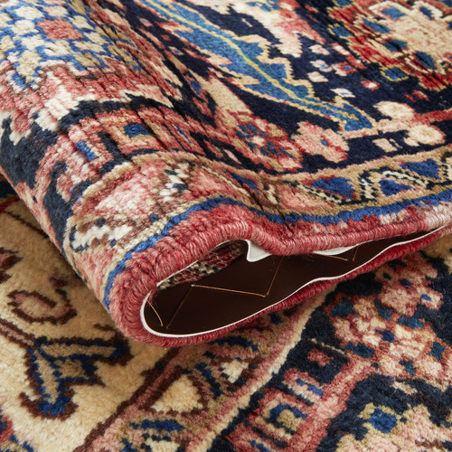 Agham Hand-Knotted Wool Persian Rug