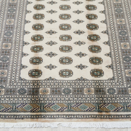 Cream & Black Wool Pakistani Rug