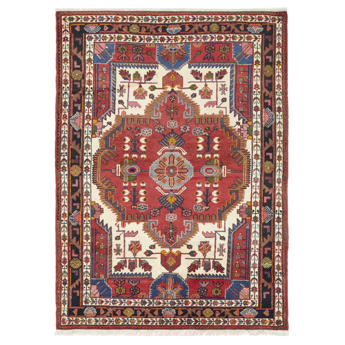 Kaya Hand-Knotted Wool Persian Rug
