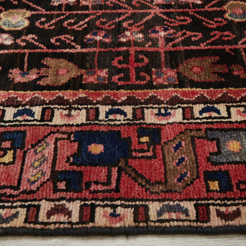 Nikolaj Hand-Knotted Pure Wool Persian Rug