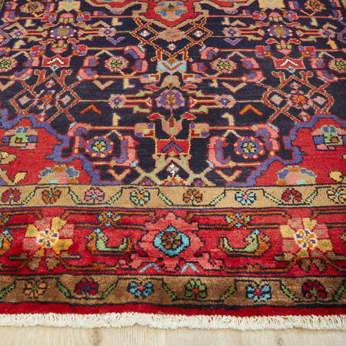 Ava Hand-Knotted Wool Persian Rug