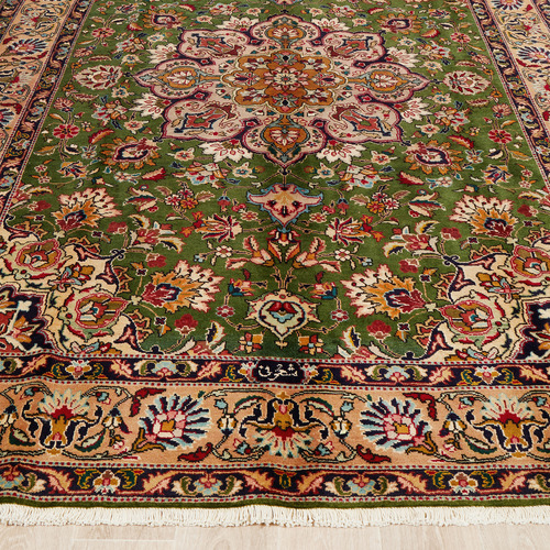Winslow Hand-Knotted Wool Persian Rug