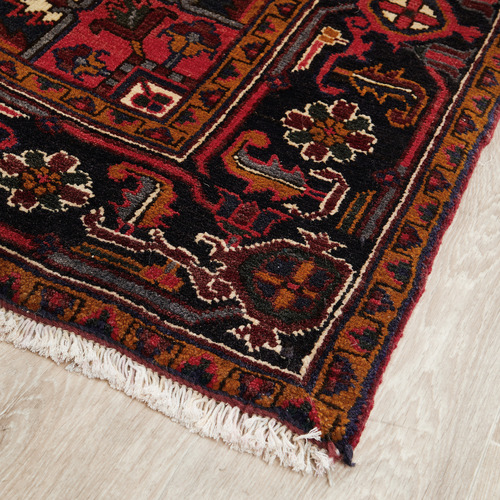 Zwingli Hand-Knotted Wool Persian Rug