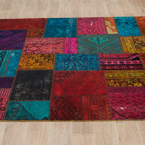 Eva Hand-Knotted Wool Rug