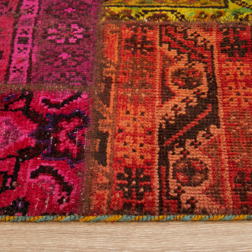 Eva Hand-Knotted Wool Rug
