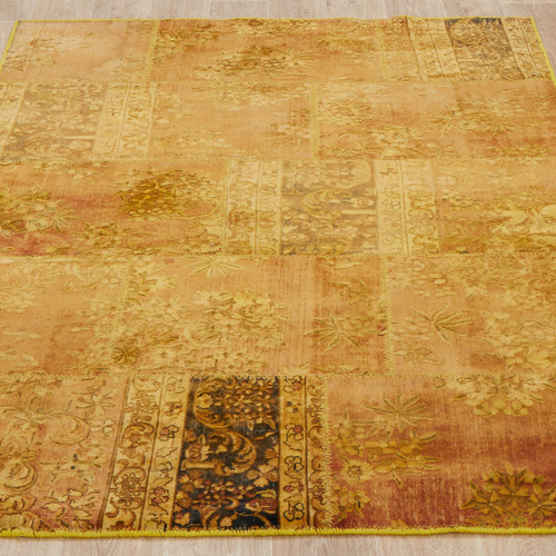 Kaya Hand-Knotted Wool Rug