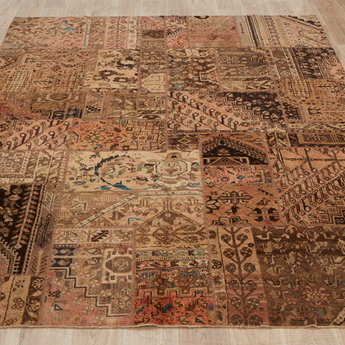 Louganis Persian Hand-Knotted Wool Rug