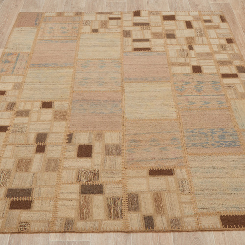 Alysaa Hand-Knotted Wool Rug