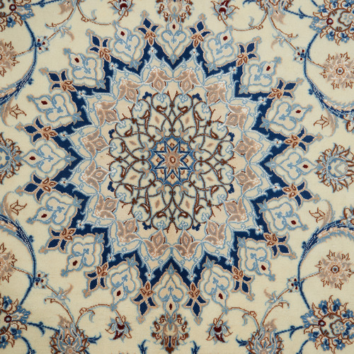 Naen Vintage Hand-Knotted Wool Rug