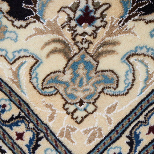 Blue Persian Medallion Hand-Knotted Wool Rug