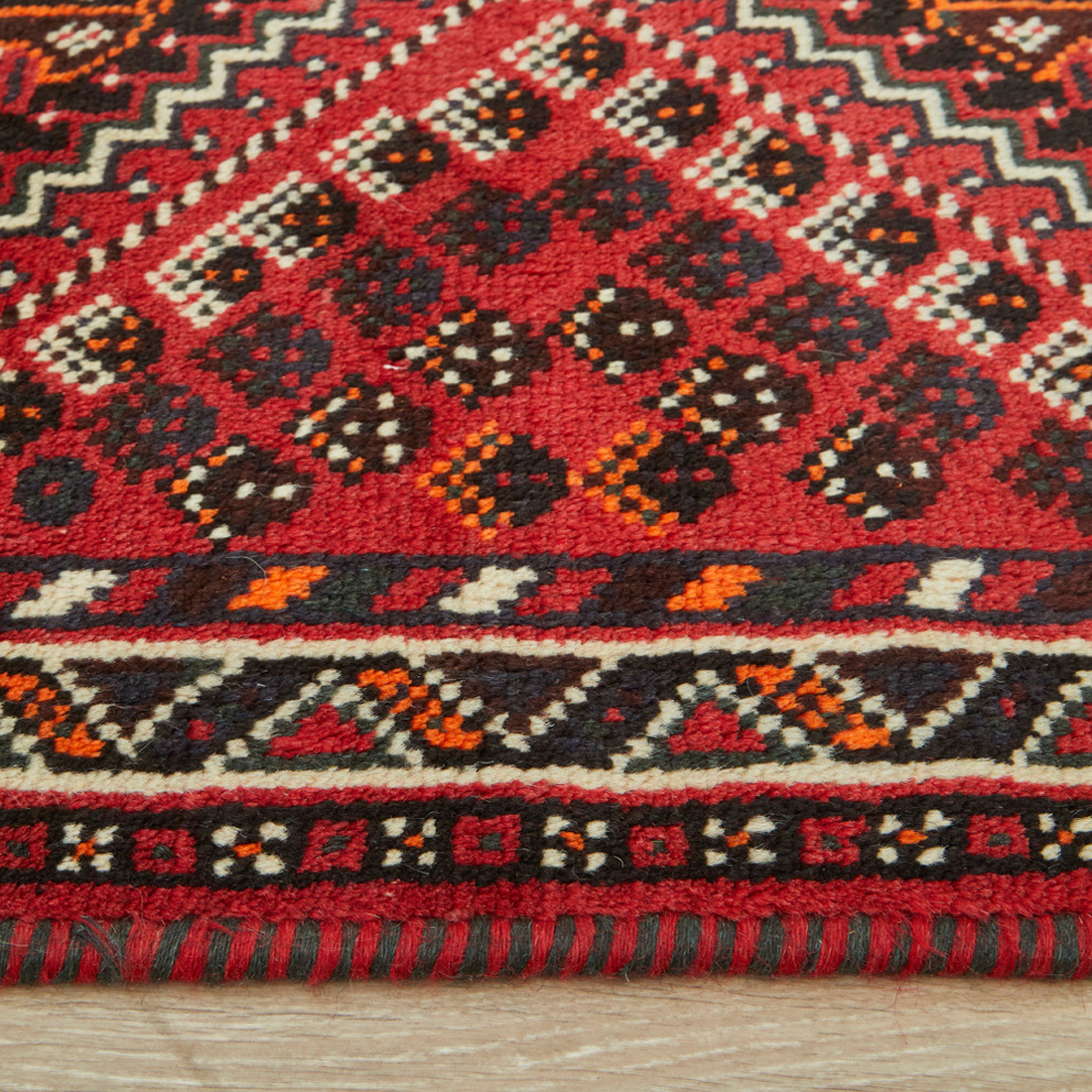 Shiraz Hand-Knotted Wool Rug