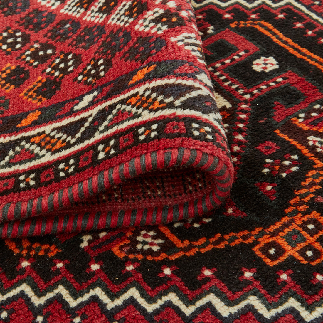 Shiraz Hand-Knotted Wool Rug