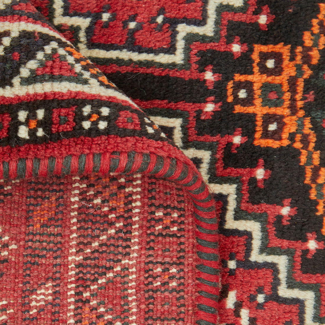 Shiraz Hand-Knotted Wool Rug