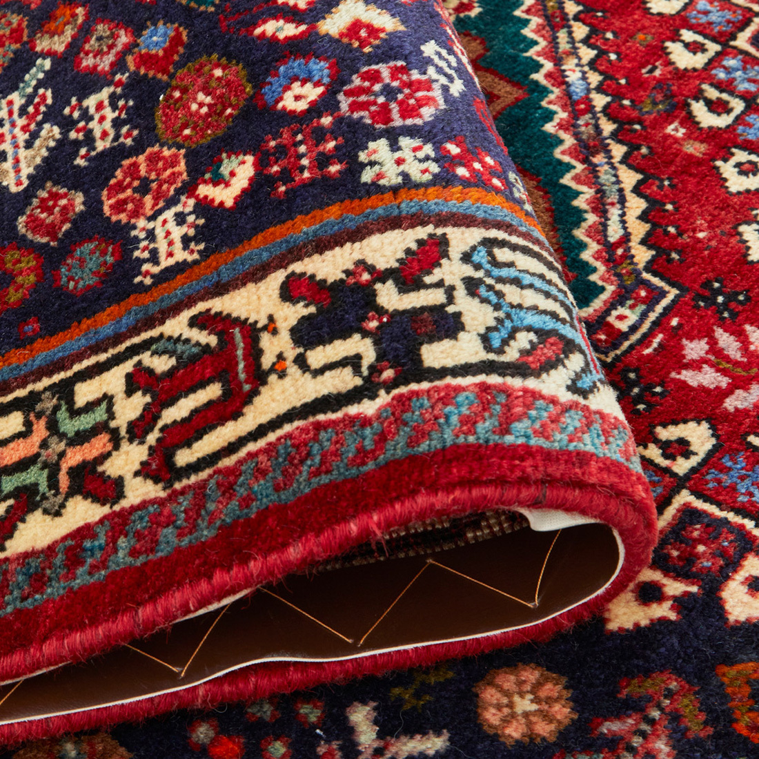 Bradby Persian Hand-Knotted Shiraz Woo Rug