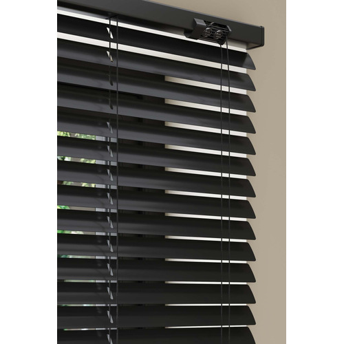 Aurelia-Aluminium-Venetian-Blind