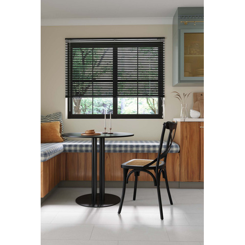 Aurelia-Aluminium-Venetian-Blind