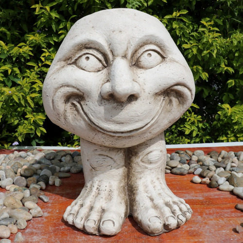 Monroe Head & Feet Fibrestone Garden Statue