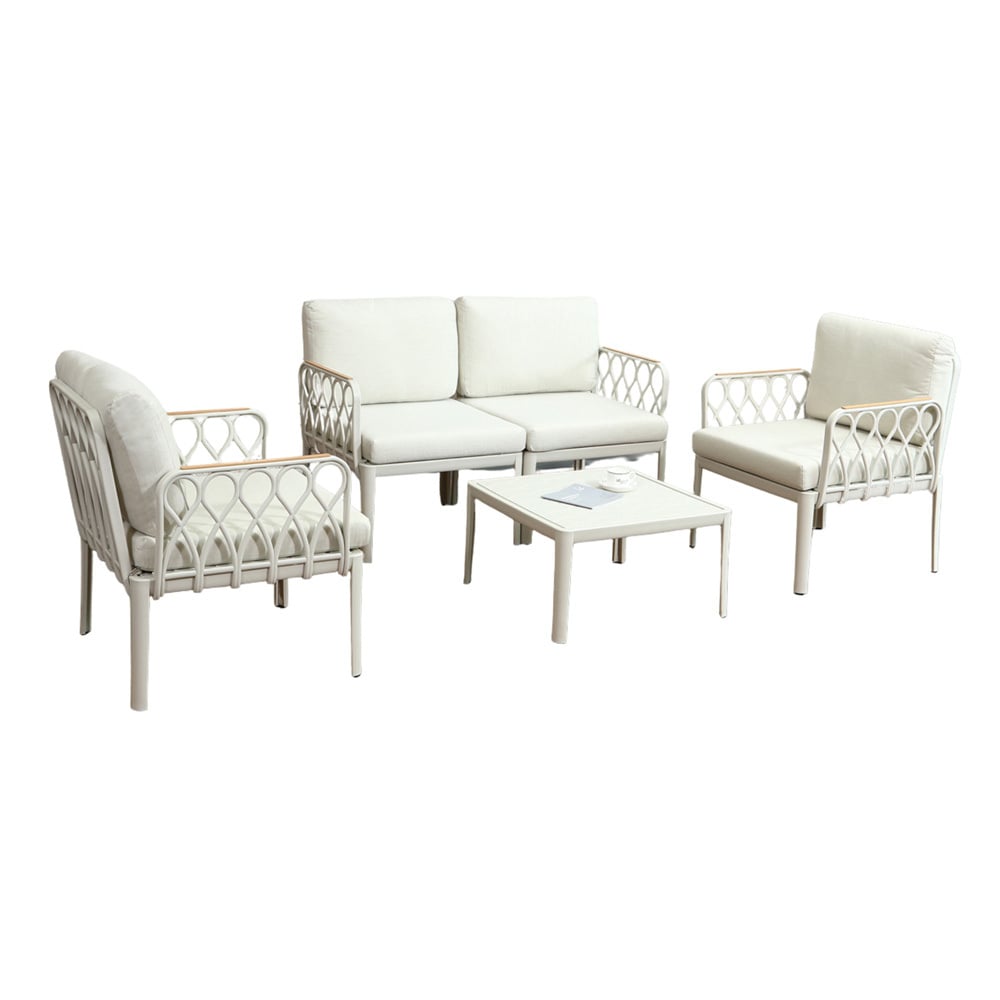 4 Seater Elyndriel Outdoor Lounge Set