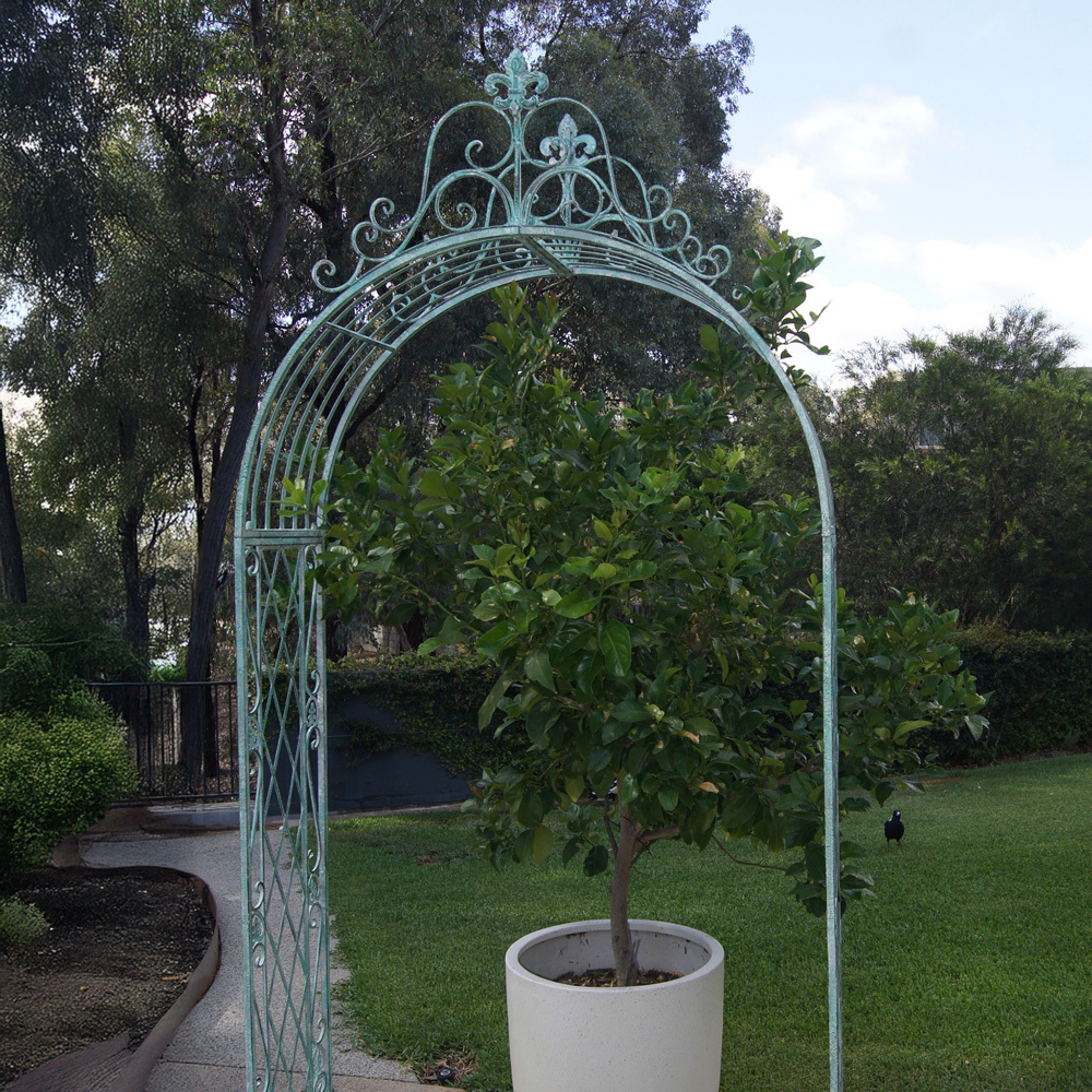 Kaelthas Garden Arch