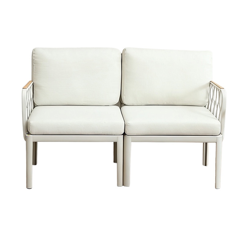 4 Seater Elyndriel Outdoor Lounge Set