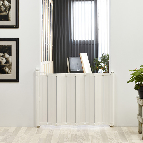 White BabyDan Guard Me Baby Safety Gate